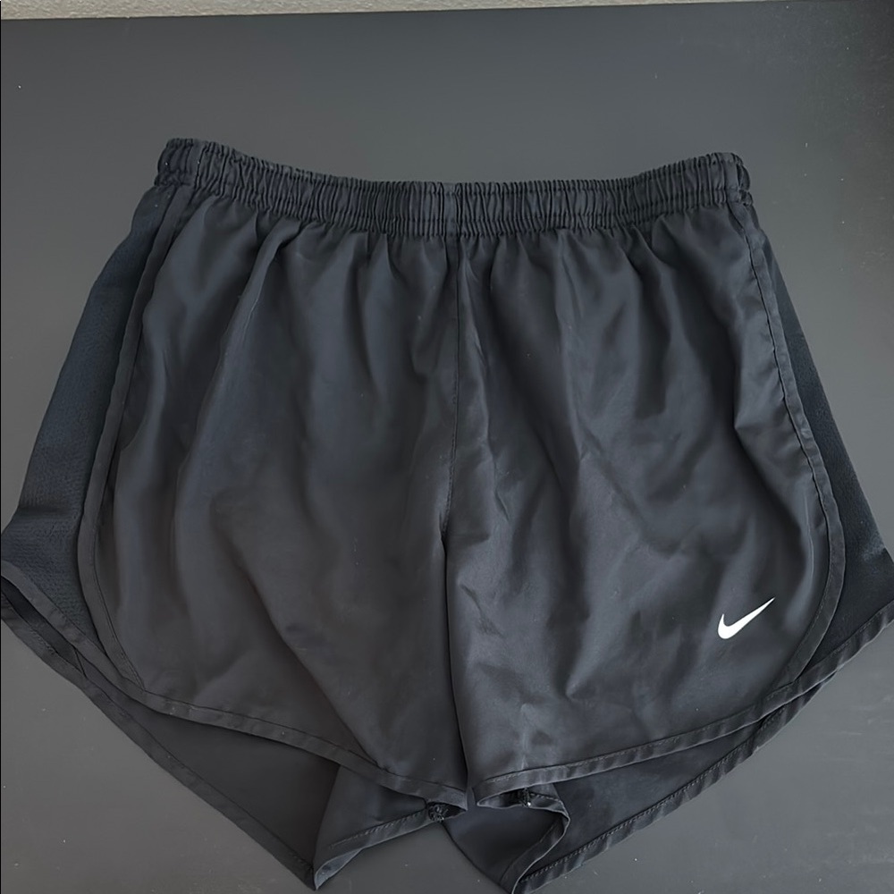 Nike Youth Large Black Athletic Shorts